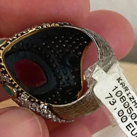 High End Unique Turkish Rhinestone Statement Ring - Picture 4 of 7